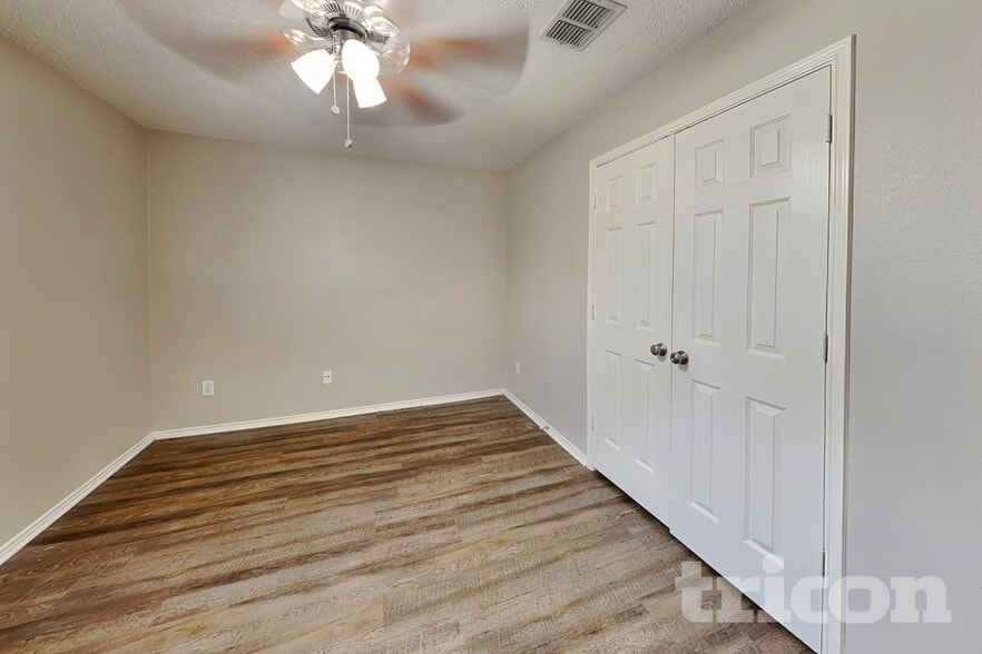 Building Photo - 7109 Galveston Dr