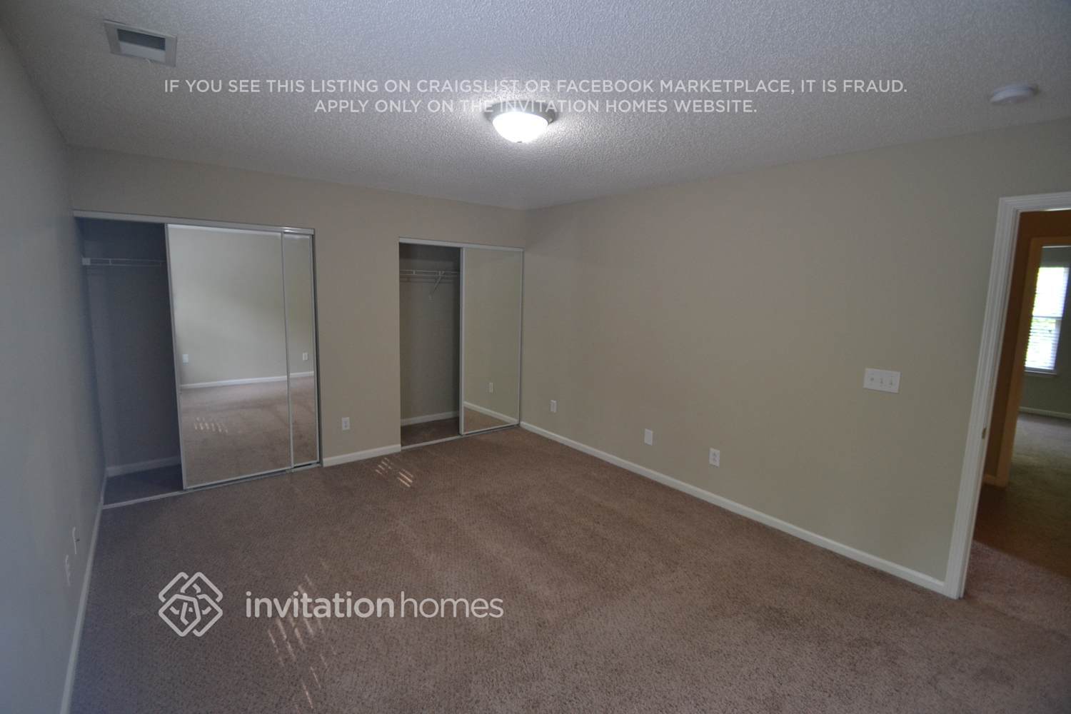 Building Photo - 6625 Forest Cross Dr