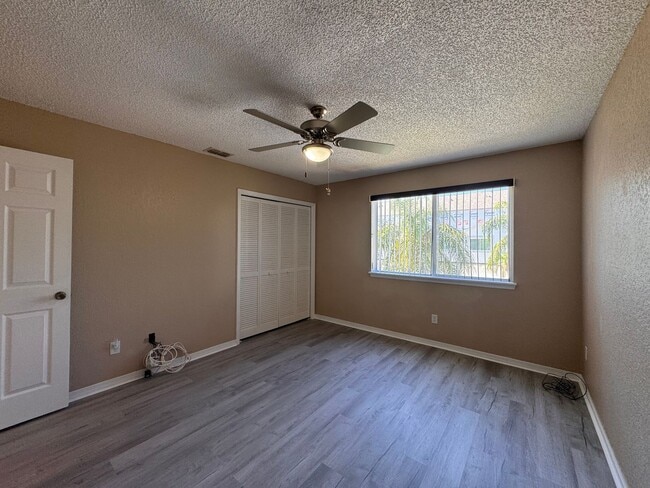 Building Photo - 3BR 3BA Townhome w/ Beach View +  Pool + Updated Kitchen + Balcony/Patio in Hidden Harbour