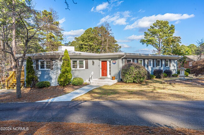 Primary Photo - 164 Pine Ridge Dr