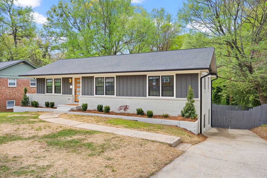 Building Photo - 2000 Kilborne Dr