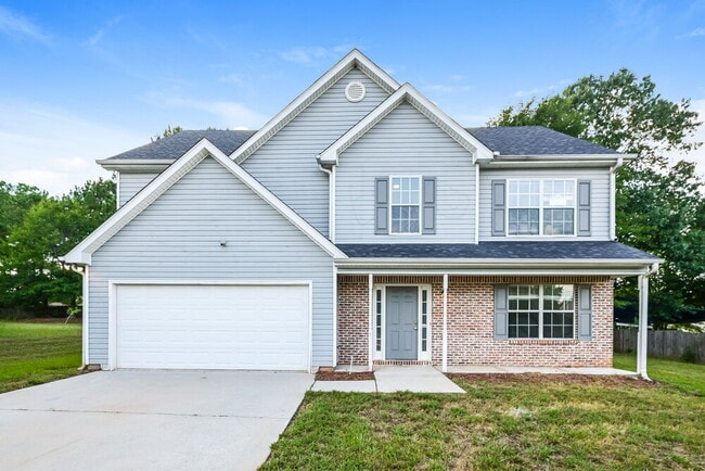 Building Photo - 712 Tullamore Way