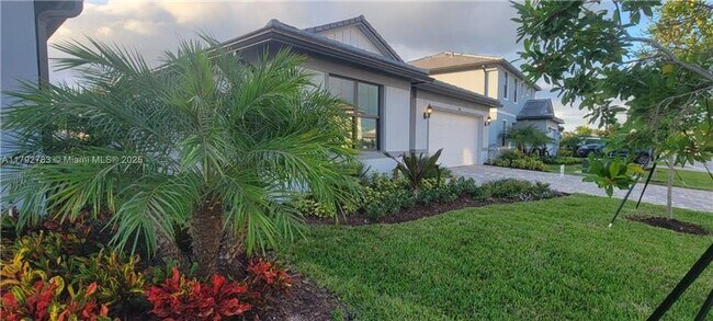 Primary Photo - 2941 Hibiscus Ave
