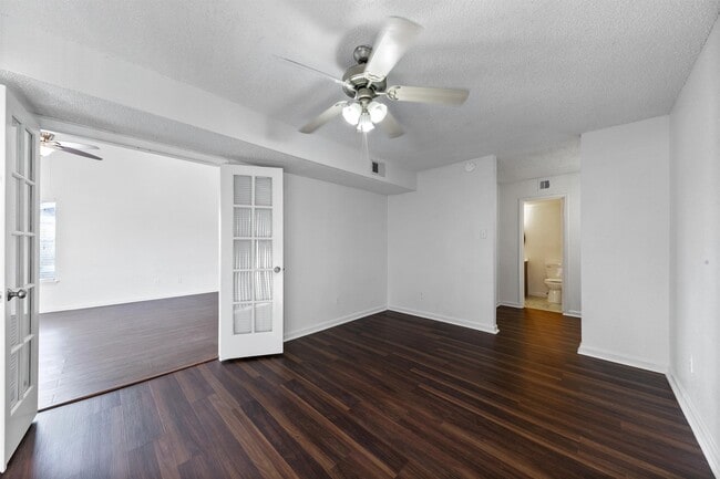 Building Photo - 6334 W Airport Blvd