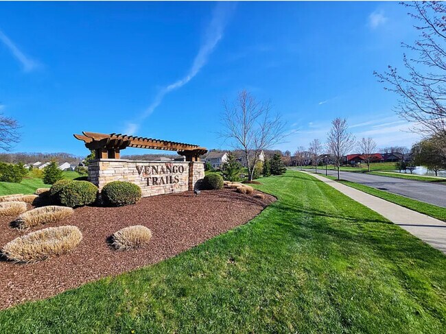 Building Photo - 3005 Mahican Cir