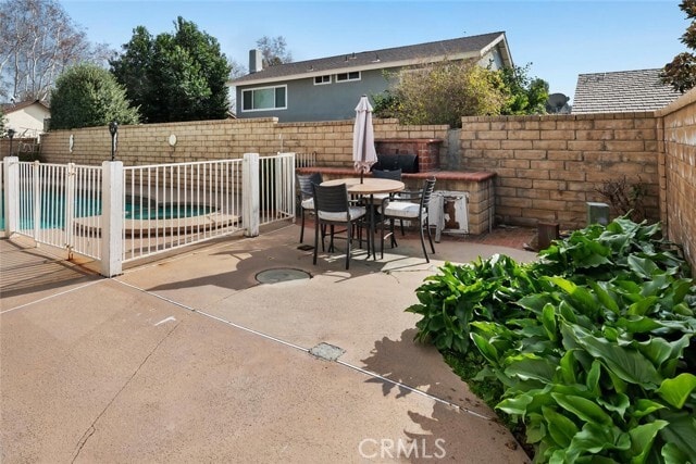 Building Photo - 23850 Vía Jacara