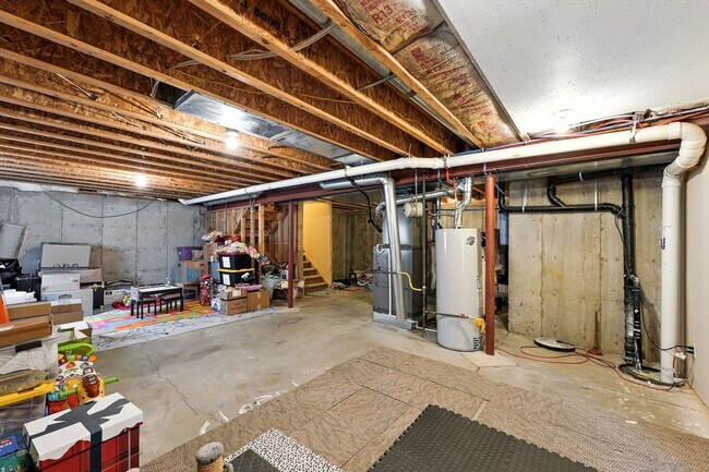 Building Photo - 3 car garage! Across from huge park! Great...