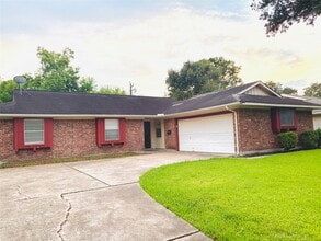 Building Photo - 5711 Braesvalley Dr