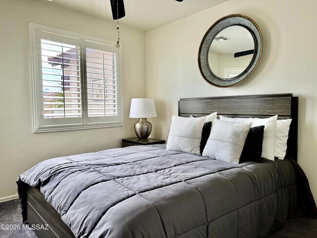 Building Photo - 12361 N Globe Mallow Pl
