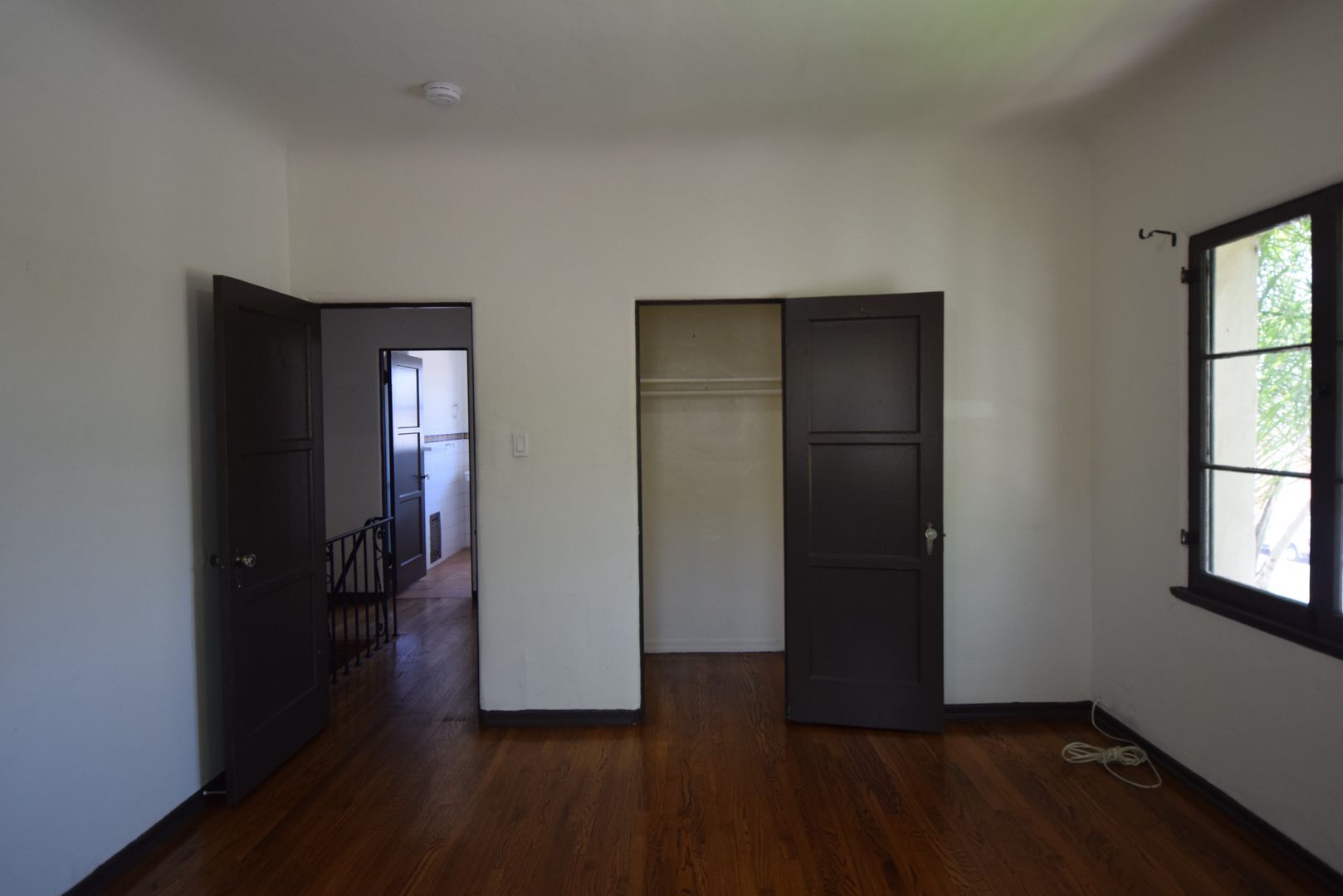 Building Photo - 1417 S Crescent Heights Blvd