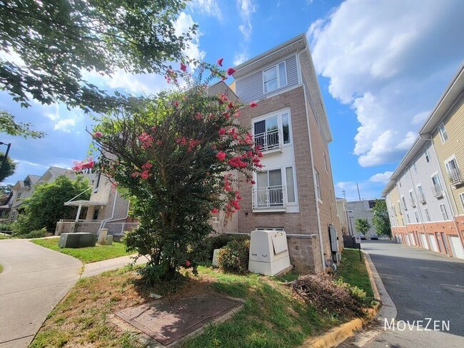 Building Photo - 3545 Warp Street