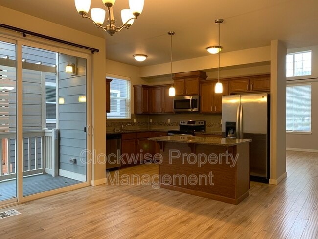 Building Photo - 11457 Portage Pl NW