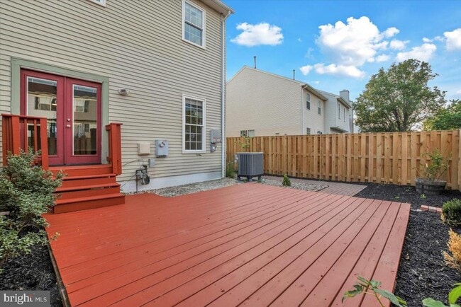 Building Photo - 908 Smartts Ln NE