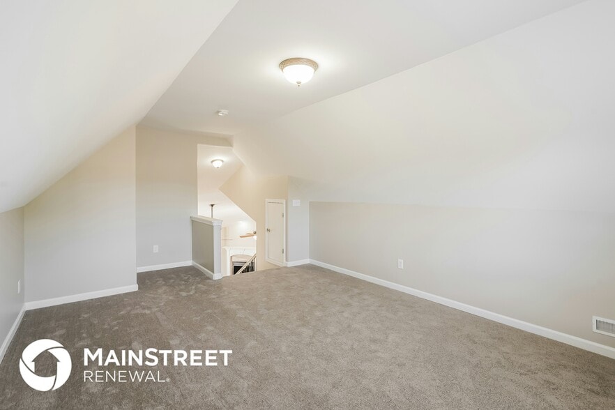 Building Photo - 1191 Bothwell Pl