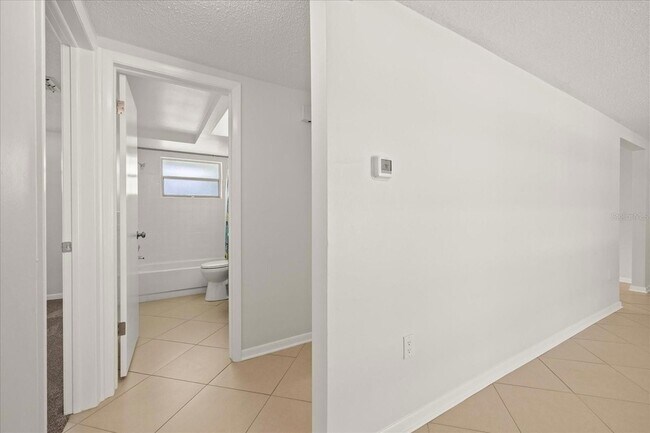 Building Photo - 7751 Cherrytree Ln