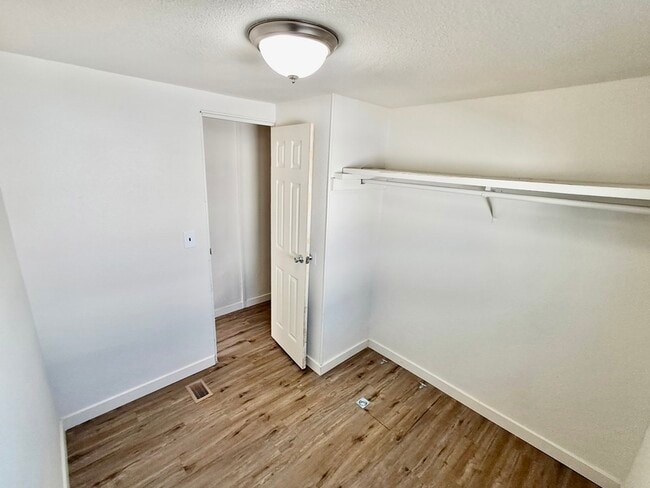 Building Photo - 2303 S Greeley Hwy