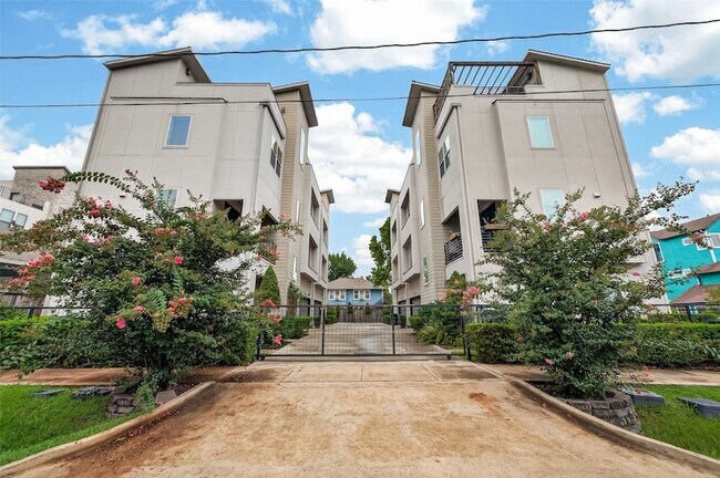 Building Photo - 1604 Ovid St