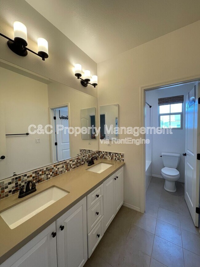 Building Photo - 5031 Ballast Ln