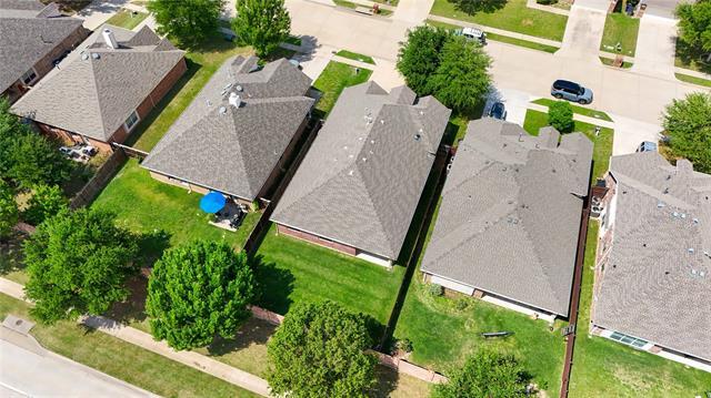 Building Photo - 2340 Aurora Dr