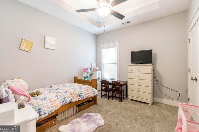 Building Photo - 306 Rustic Live Oak Trl