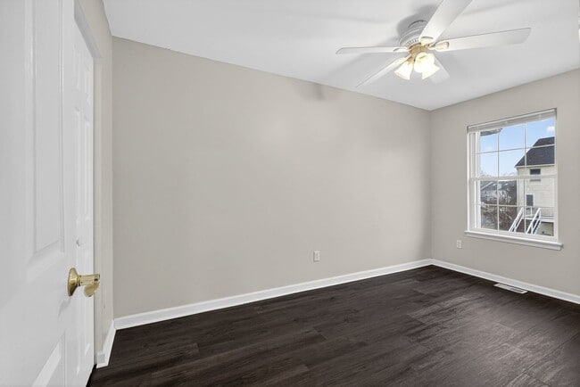 Building Photo - Move-In Ready 3BR Townhome – Deck, Yard & Finished Basement *OPEN HOUSE 3/14/26 1PM-3PM *