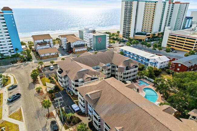 Building Photo - 2805B N Ocean Blvd