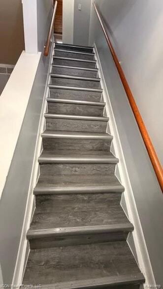 Building Photo - 3162 Summers Rd