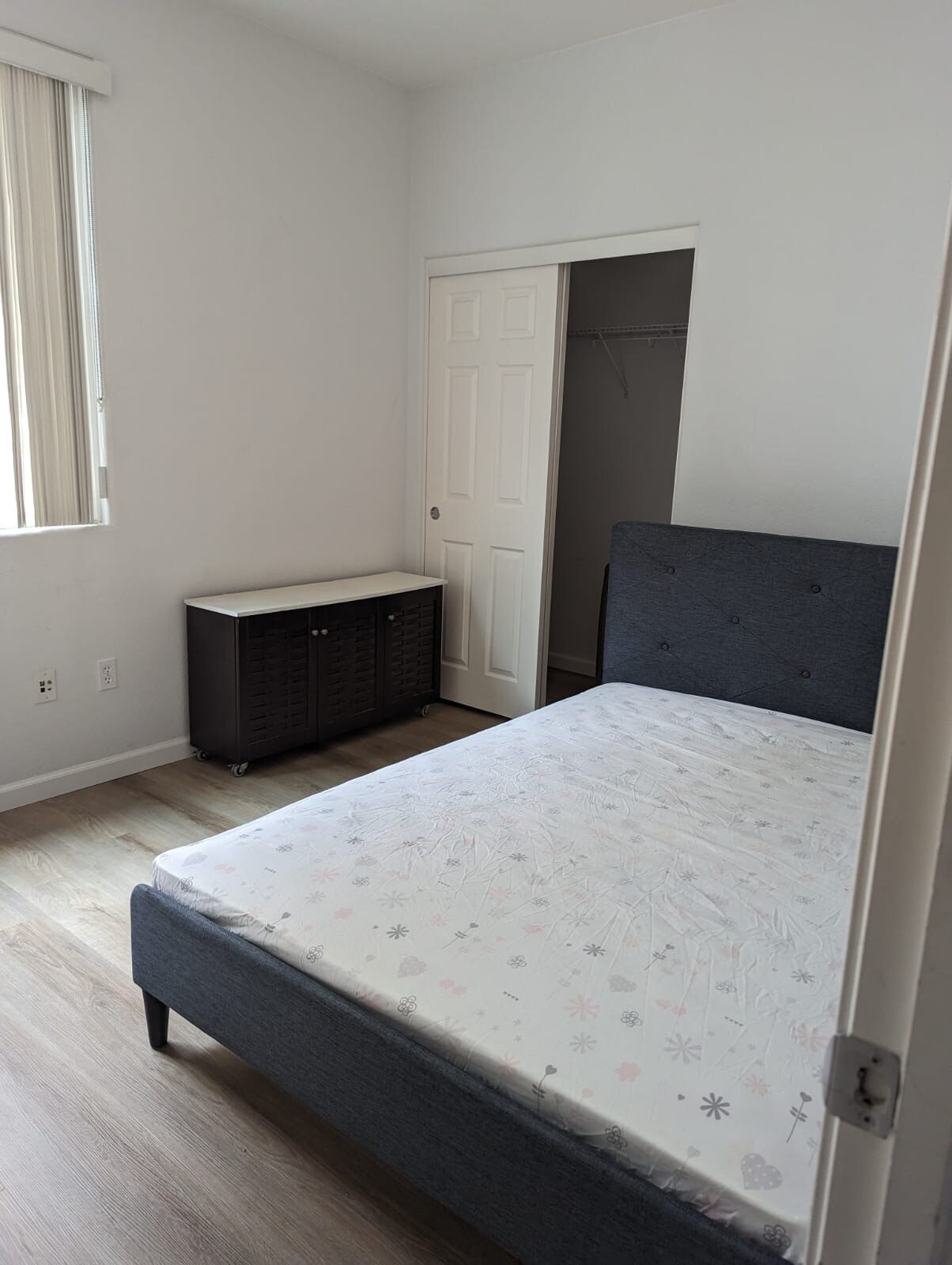 Building Photo - 135 Parc Place Dr