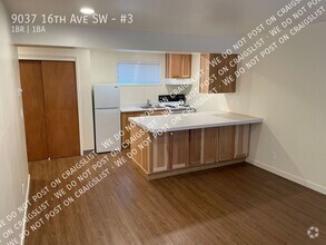 Building Photo - West Seattle - Renovated 1 Bedroom - 1 Bat...