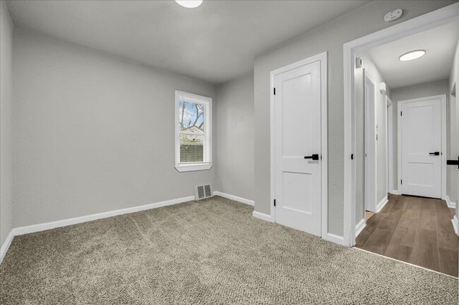 Building Photo - 9090 Stahelin Ave