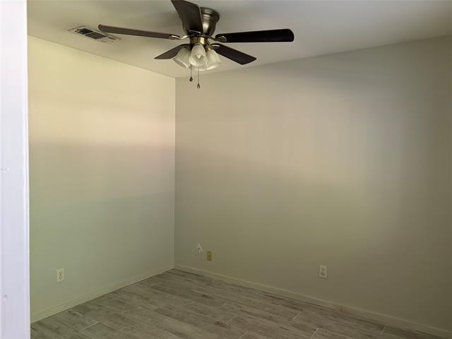 Building Photo - 3849 Kirby Dr