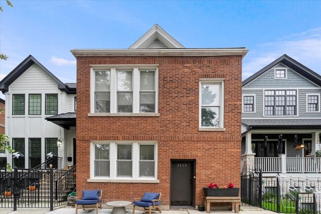 Primary Photo - 3339 N Hamilton Ave