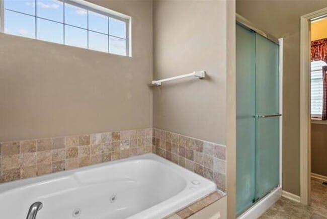 Building Photo - Stunning 3BR 2.5BA Home w/ Fenced Yard & Spacious Deck • Stainless Kitchen • Oversized Garage in ...