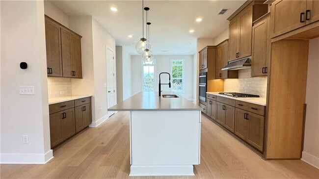 Building Photo - 2611 Alcovy Trl NE