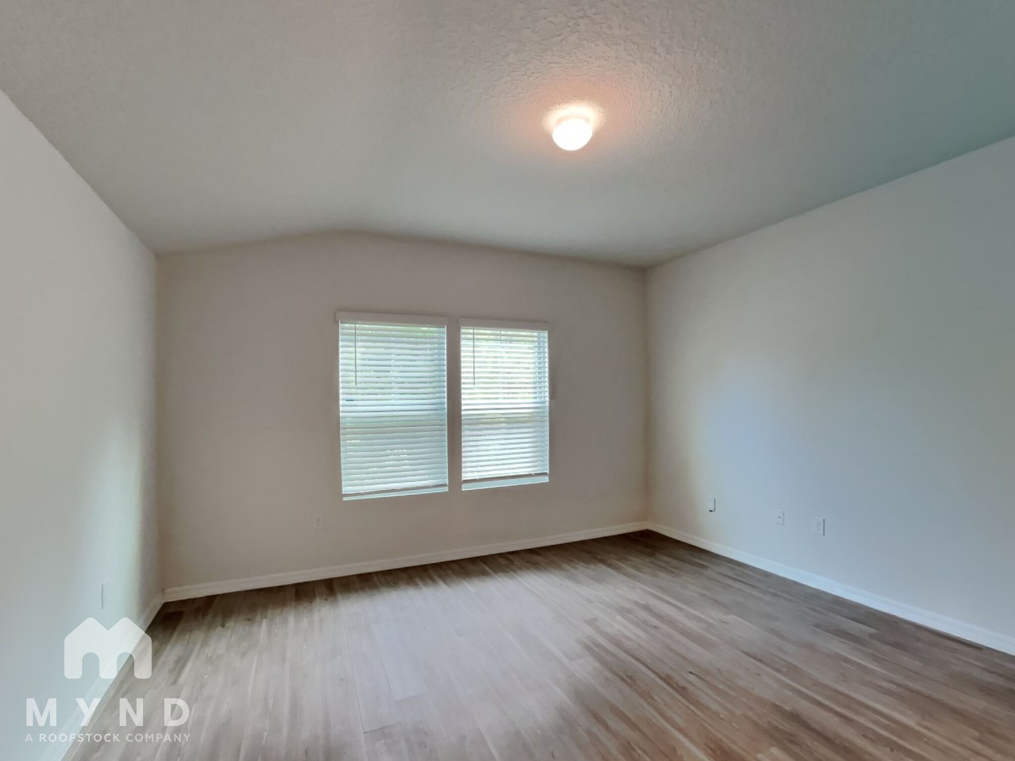 Building Photo - 1555 Tan Tara Trl