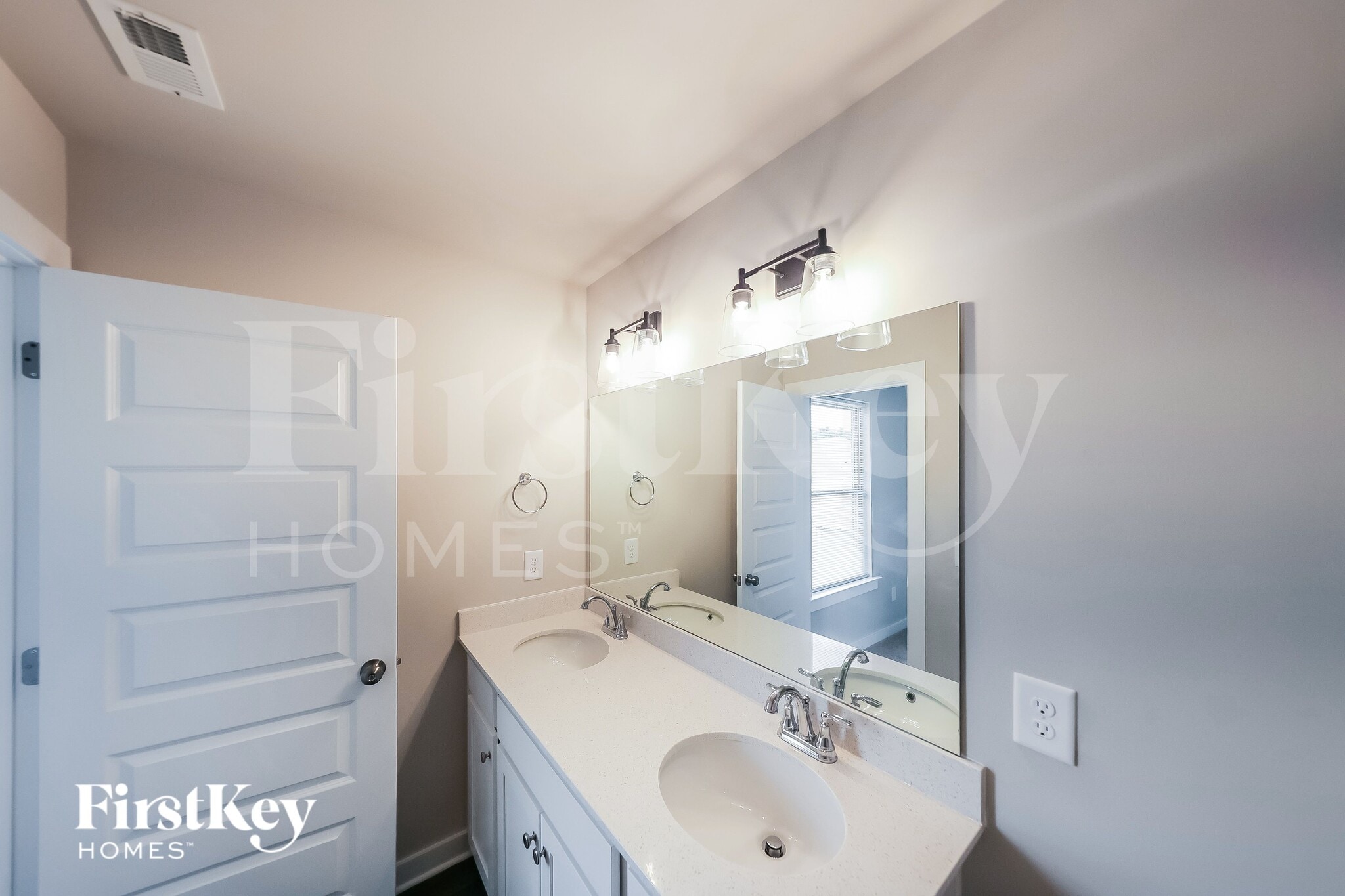 Building Photo - 40 Co Rd 1702