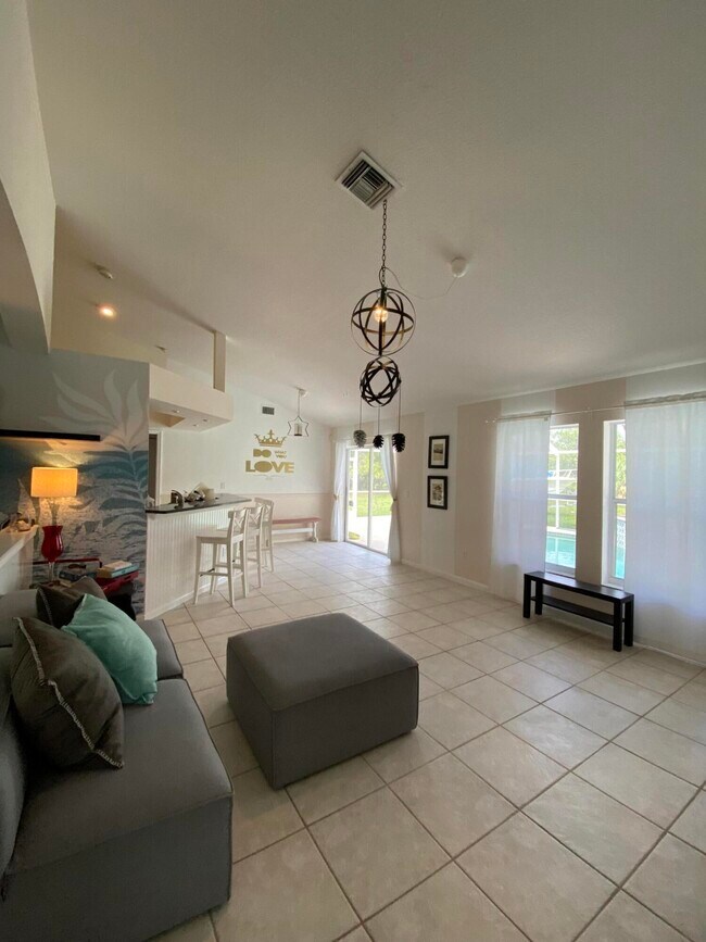 Building Photo - 6302 Royal Palm Beach Blvd