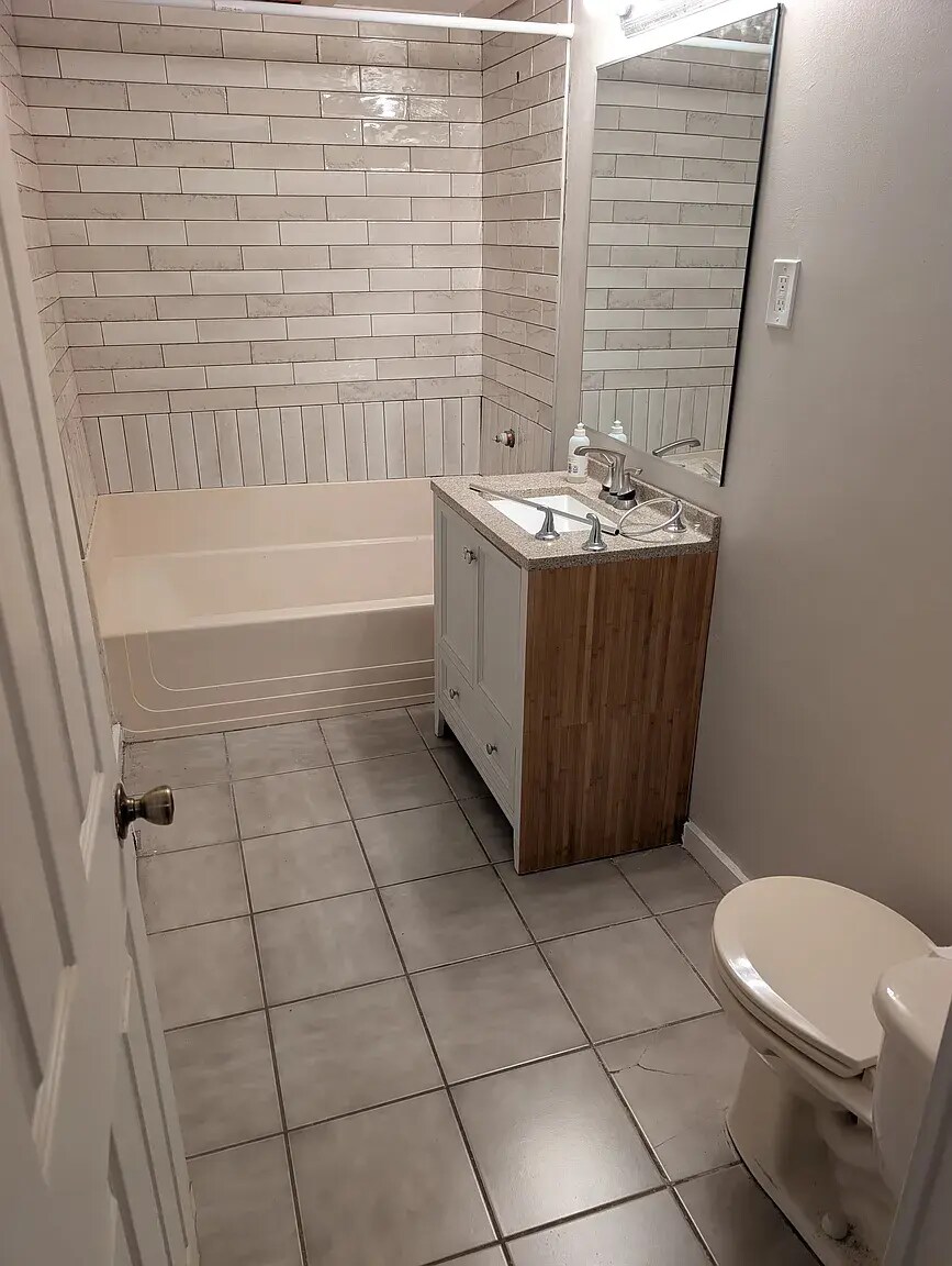 Building Photo - 25 Noyes Ave