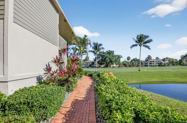 Building Photo - 7623 Cinebar Dr