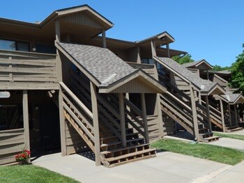 Building Photo - Briar Cliff Point