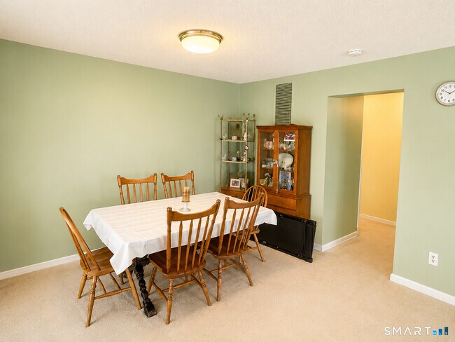 Building Photo - 143 Spyglass Ct