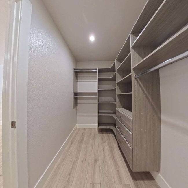 Building Photo - Highly Remodeled | Customer Closets | Gated Community