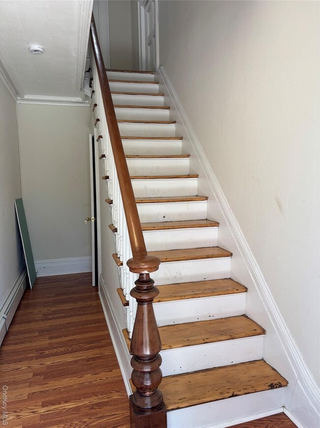 Building Photo - 5886 NY-82