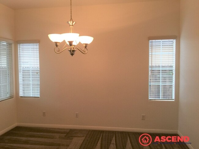 Building Photo - Comfortable 3-Bedroom, 2-Bath Home with Modern Kitchen