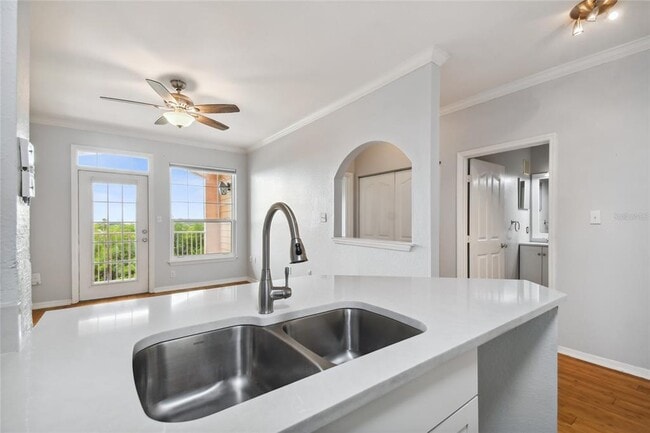 Building Photo - 5000 Culbreath Key Way