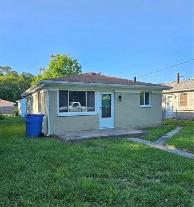 Building Photo - 1205 Liberty St