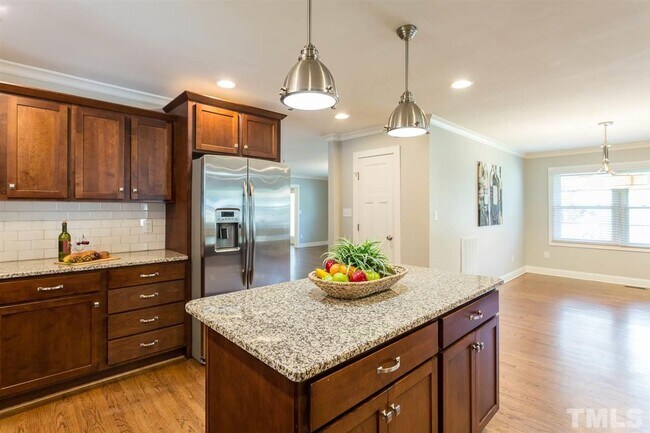 Building Photo - Gorgeous 4 Bedroom Ranch Home, Near Mordecai/Oakwood Neighborhoods, Premium Finishes, Fenced Back...