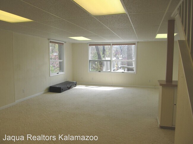 Building Photo - 5 br, 3.5 bath House - 5251 Colony Woods D...