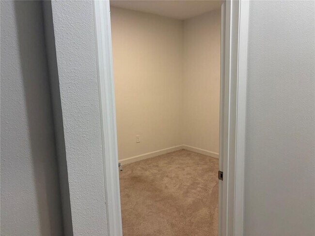 Building Photo - 5107 Bridgehaven Rd