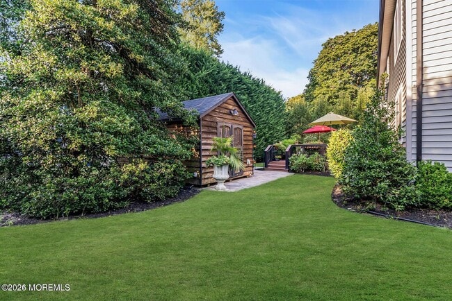 Building Photo - 7 Alvord St